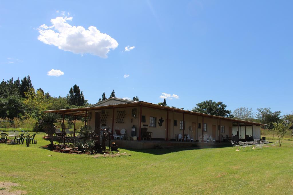 Drakensberg Bush Lodge And Backpackers Winterton Eksteriør billede